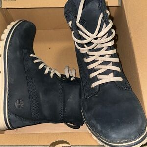 Timberland Brockton 6in NAVY NUBUCK 410 Women’s size 10